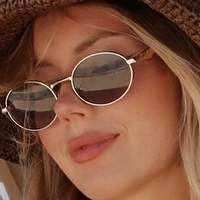 Karolina Malina Meztelen