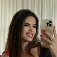 karynee Meztelen