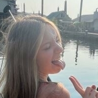 Kateevans2 Meztelen