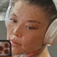 kathalinaziffer Meztelen