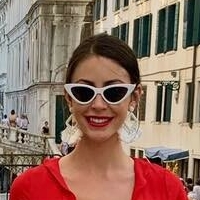 Katherine Bohn Meztelen