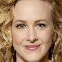 Katie Finneran Meztelen