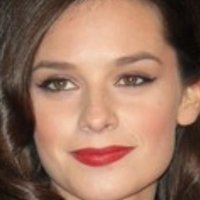 Katy Louise Saunders Meztelen
