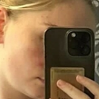 Kayley Langridge Meztelen