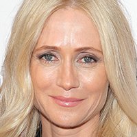 Kelly Rowan Meztelen