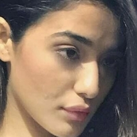 Ketika Sharma Meztelen