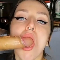 KissAlisse Meztelen
