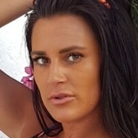 Kristi Kandi Meztelen