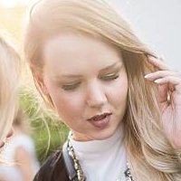 Kristina Derichs Meztelen