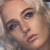 Krystall666 Meztelen