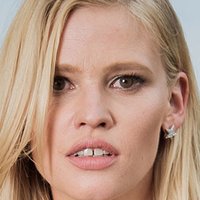 Lara Stone Meztelen