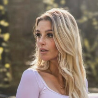 laramarierose Meztelen