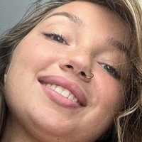 lathamantte Meztelen