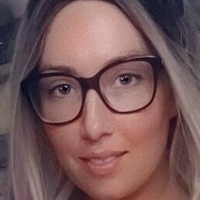 laycee Meztelen