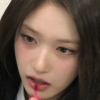 Lee Hyun-Seo Meztelen