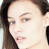 Lena Simonne Meztelen