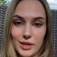 Lia Roul Meztelen
