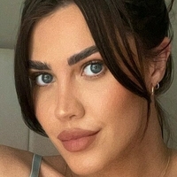 Lily Emilia Meztelen