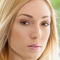 Lily Labeau Meztelen