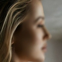 Lily Lawson Meztelen