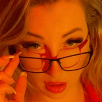 Lisa Linchen Meztelen