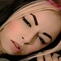 Little Smoking Meztelen