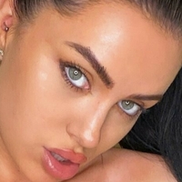 Lottie Dolce Meztelen