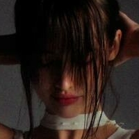 Lucy Loginova Meztelen