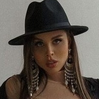 Lybov Kalish Meztelen