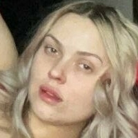 Lyla Meztelen
