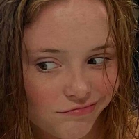 Madeleine_b123 Meztelen