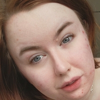 maebry Meztelen