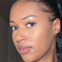 Malika Babel Meztelen