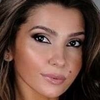 Manuela Ferrera Meztelen