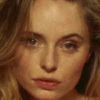 Maria Kn Meztelen
