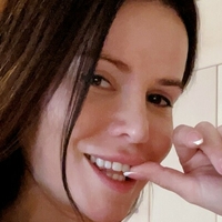 Masha Emec Meztelen