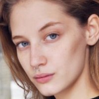 Melina Gesto Meztelen