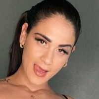 Miss Raquel Meztelen