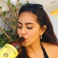 Monica Sacal Meztelen