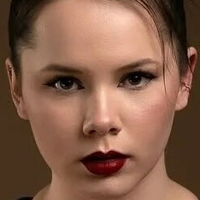 Morgan Miller Meztelen