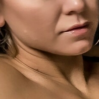 Ms. Murray Meztelen