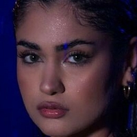 Naaz Torbati Meztelen