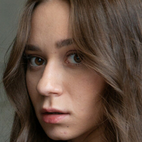 Natalie Mels Meztelen