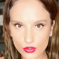 Natashakirsten Meztelen