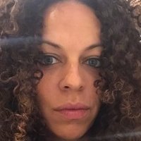 Naté Bova Meztelen