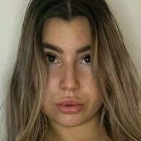 Nicole Curtiss Meztelen