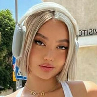 Nika Higashionna Meztelen