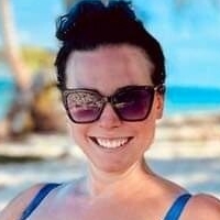 Nina von Horn Meztelen