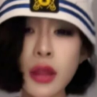 Nivia Lagares Meztelen