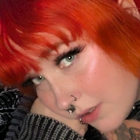 nosakiee_the_redfox Meztelen
